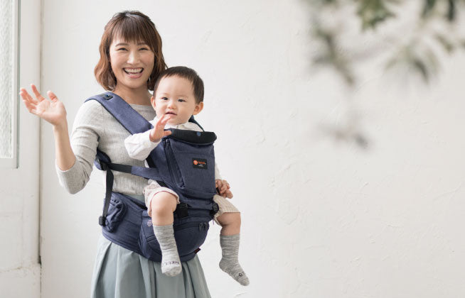 ヒップシートはいつから?腰痛持ちでもOK?安全性まで完全紹介!【前編】