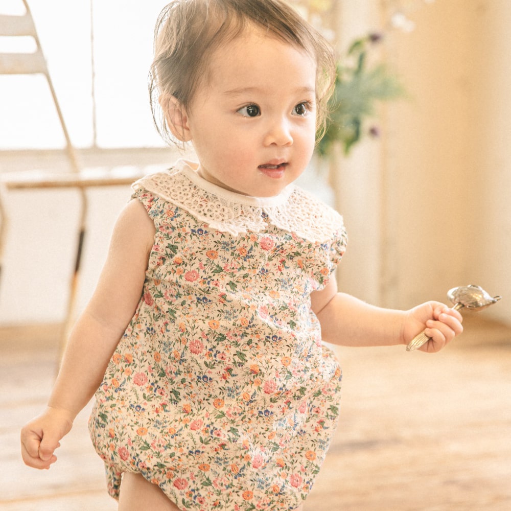 familiar 70 リバティロンパース 日本製】LIBERTY リバティプリント レースロンパース 70-80